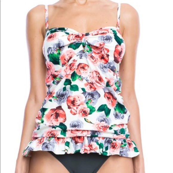 Swimsuit - Picture 1 of 3